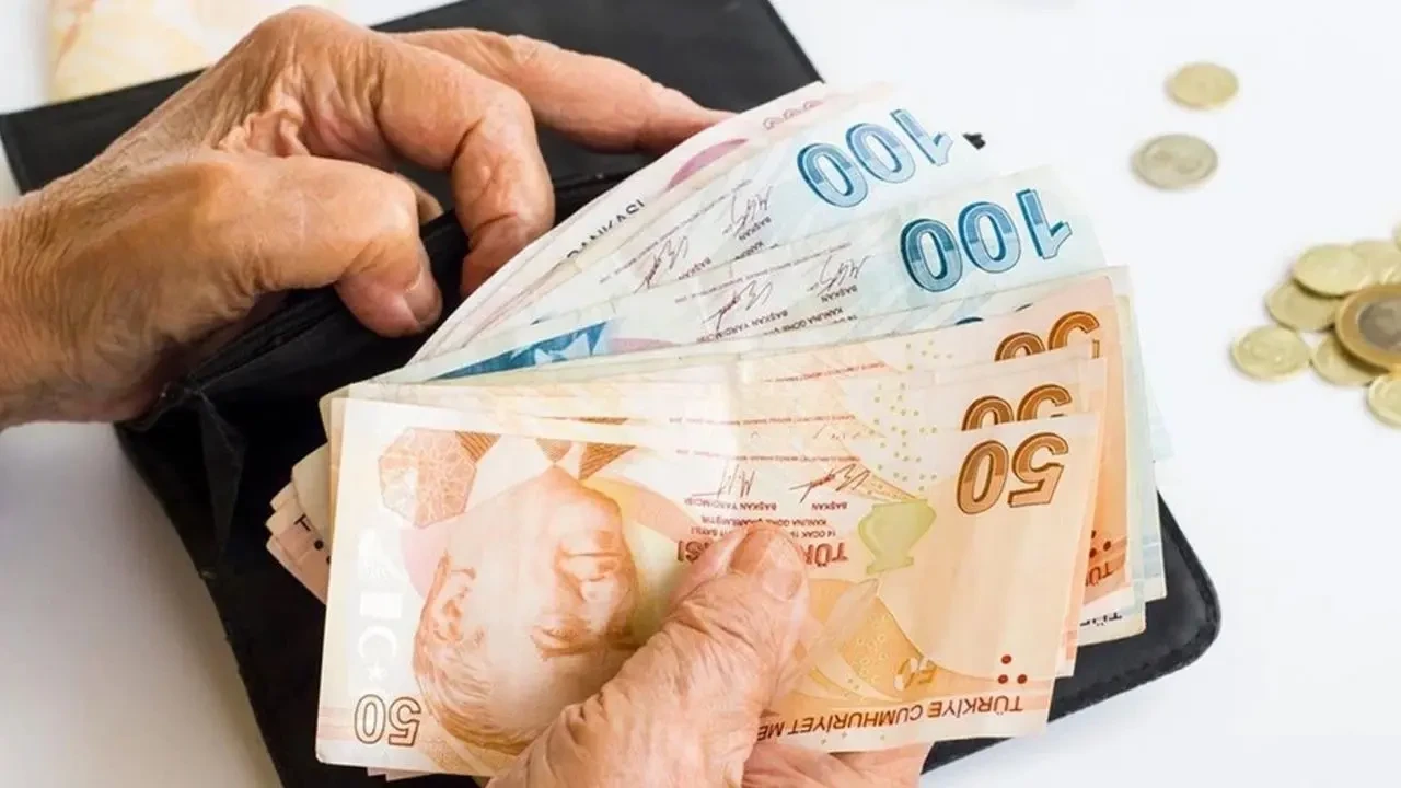 Meclise Banka Yerine Tezgah Girmeli!