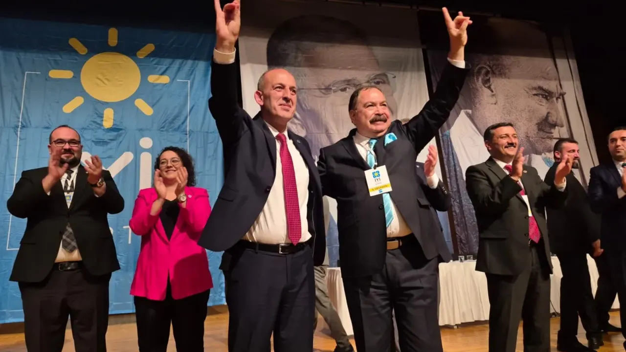 İYİ PARTİ BURSA’DA KONGRE HEYECANI: BAŞKAN YENİDEN İSMAİL KAYA