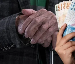 Sadaka Değil Hak Mücadelesi