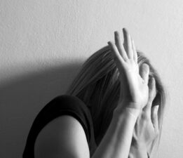 “Hiç Kimsenin Hikâyesi”