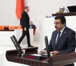 “Bursa, Kötü Yönetimin Kurbanı Olmuştur”