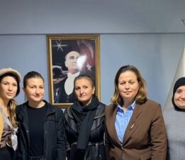 “Kültür-Sanat Tabelayla Değil, Kadının Hayatına Dokunarak Yapılır!”