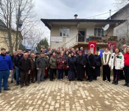 Güneykestane’de Altın Madeni Projesine Karşı Halk Bilgilendirme Toplantısı Düzenlendi