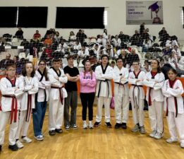 Reşat Albayrak’ın Çocuklarından Çifte Gurur