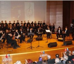 Zeki Müren’in 94. Doğum Gününde Bursa’da Anlamlı Anma Gecesi