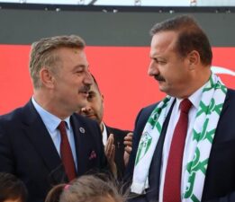 A Parti Bursa: Bursaspor’un siyasi malzeme yapılmasına izin vermeyiz