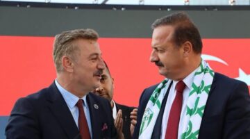 A Parti Bursa: Bursaspor’un siyasi malzeme yapılmasına izin vermeyiz