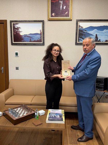 Tokyo Olimpiyatları’nda Gümüş Madalya: Buse’nin Zorlu Yolu ve Büyük Başarısı