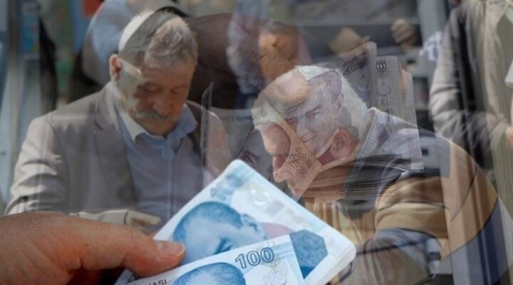 “Dağılanı kurtlar kapar, birleşen tarih yazar!”