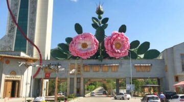 “Üretenin, istihdam sağlayanın, alın teri dökenin her zaman yanındayız”