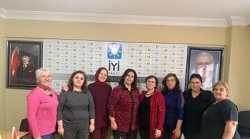 “Türk Kadını, Cumhuriyet’in Aydınlık Yüzüdür”