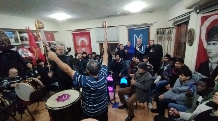 Tarihi Bursa Kayı Mehter Takımı’ndan Uluslararası Öğrencilere Mehter Dersi