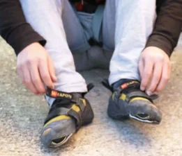 Yoksulluğu Değil, Yardımı Suç Saydılar