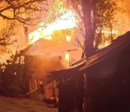 Orhaneli’de Ev Yangını