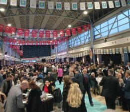 “Millet Yoksullukla Boğuşurken Bu Gündem Dayatmasını Kabul Etmeyiz”