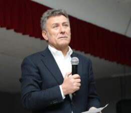 Orhan Sarıbal: “Milli parklar işletme modeline dönüştürülüyor”