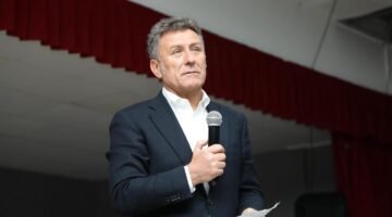 Orhan Sarıbal: “Milli parklar işletme modeline dönüştürülüyor”