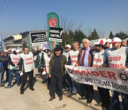 “Emekli eziliyor, asgari ücret eriyor, küçük esnaf batıyor”