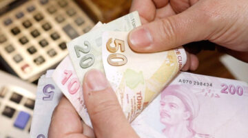 “Söz Verildi, Artış Yapıldı… Ama Emekliye Yok!”