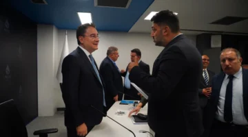 “Bursa’yı Beton Uğruna Feda Ettiler, Bereketli Ovayı Sanayiye Kurban Verdiler!”