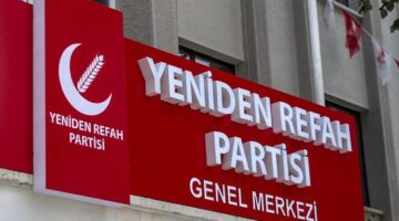 Yeniden Refah Partisi Bursa’da İl Başkanı Görevi Bıraktı