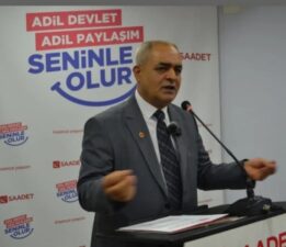Osmangazi Köprüsü Yakınında Kamyonet Yükü Yola Düştü