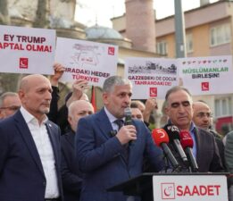 Şehreküstü Meydanı’nda Sert Mesajlar: “Zalimlere Lanet, Mazlumlara Destek”