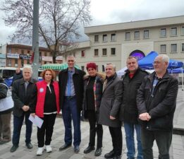 Bursa’da Emeklilerden “Adalet” ve “Kademeli Emeklilik” Çağrısı: