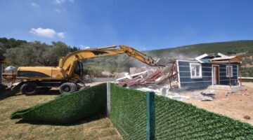 “Köylünün Evine Kepçe, Şehre Beton: Bu Nasıl Adalet?”