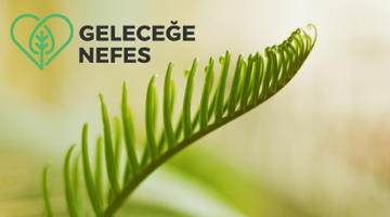 Minik Eller Toprağa Can Verdi