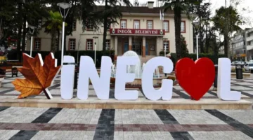 “Bu İlçe Sorunlar Altında Eziliyor, Kimse Görmezden Gelemez”