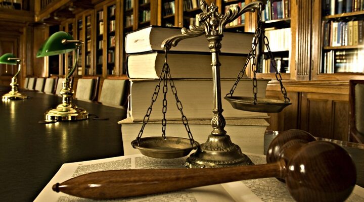 “Hukuk Eğitimi Çöküyorsa, Adalet Çöker!”