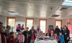 “Küçük Kalpler, Büyük Mutluluklar”