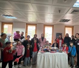 “Küçük Kalpler, Büyük Mutluluklar”
