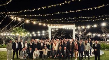 Türkiye’nin Özgürce Ayaklarının Üstüne Basması İçin Çalışıyoruz!