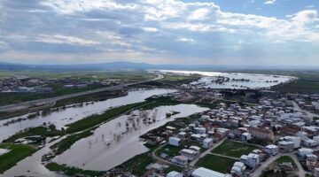 Karacabey Sular Altında! Siyasiler Sefada!