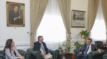 Aydınlanma Vurgusuyla Kritik Ziyaret