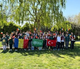 Romanya’dan Gelen Öğrenciler Bursa’da Sadece Misafir Olmadı