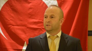 “Egemenlik kayıtsız şartsız milletindir”