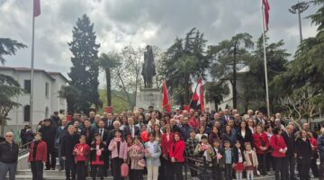 “Egemenlik Halkındır, En Büyük Sorumluluk Çocukları Yaşatmaktır”