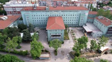 İlhami Gün: “Bursa’nın En Değerli Kamu Arazileri Üç Beş Kuruşa Satılıyor!”