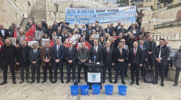 Beton Vadisini Kova Kova Suladılar!