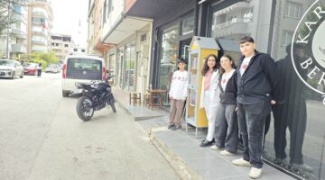 Şehit Piyade Er Rahim Keskin Ortaokulu Öğrencilerinden “Mahallem Okuyor” Projesi