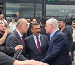 “Büyükşehir Bursa’nın Yaralarını Sarmıyor”