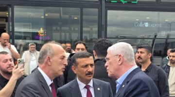 “Büyükşehir Bursa’nın Yaralarını Sarmıyor”