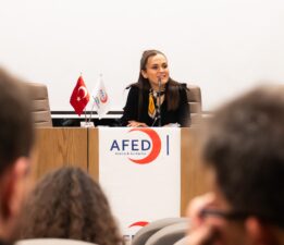 Biz sadece hayat kurtarmıyoruz