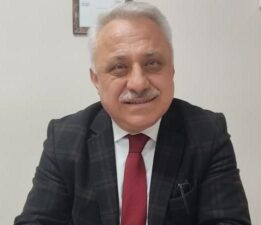 Bursa Siyasetinin Tanınan İsmi Eczacı Ayhan Özbek Hayatını Kaybetti