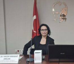 Bursa’da 107 Yıllık Gurur: “Dünya Çözülürken Bir Başkaldırı”