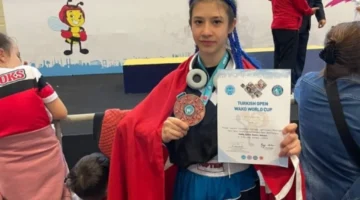 Ringde İnegöl Rüzgârı: Afra Nehir Ertaş Dünya Kupası’ndan İki Madalya ile Döndü