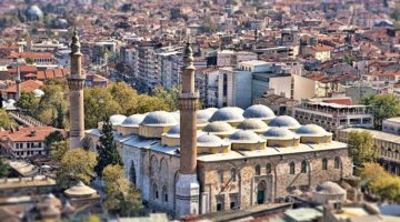 Ulu Cami’de Asırlık Yenileme…